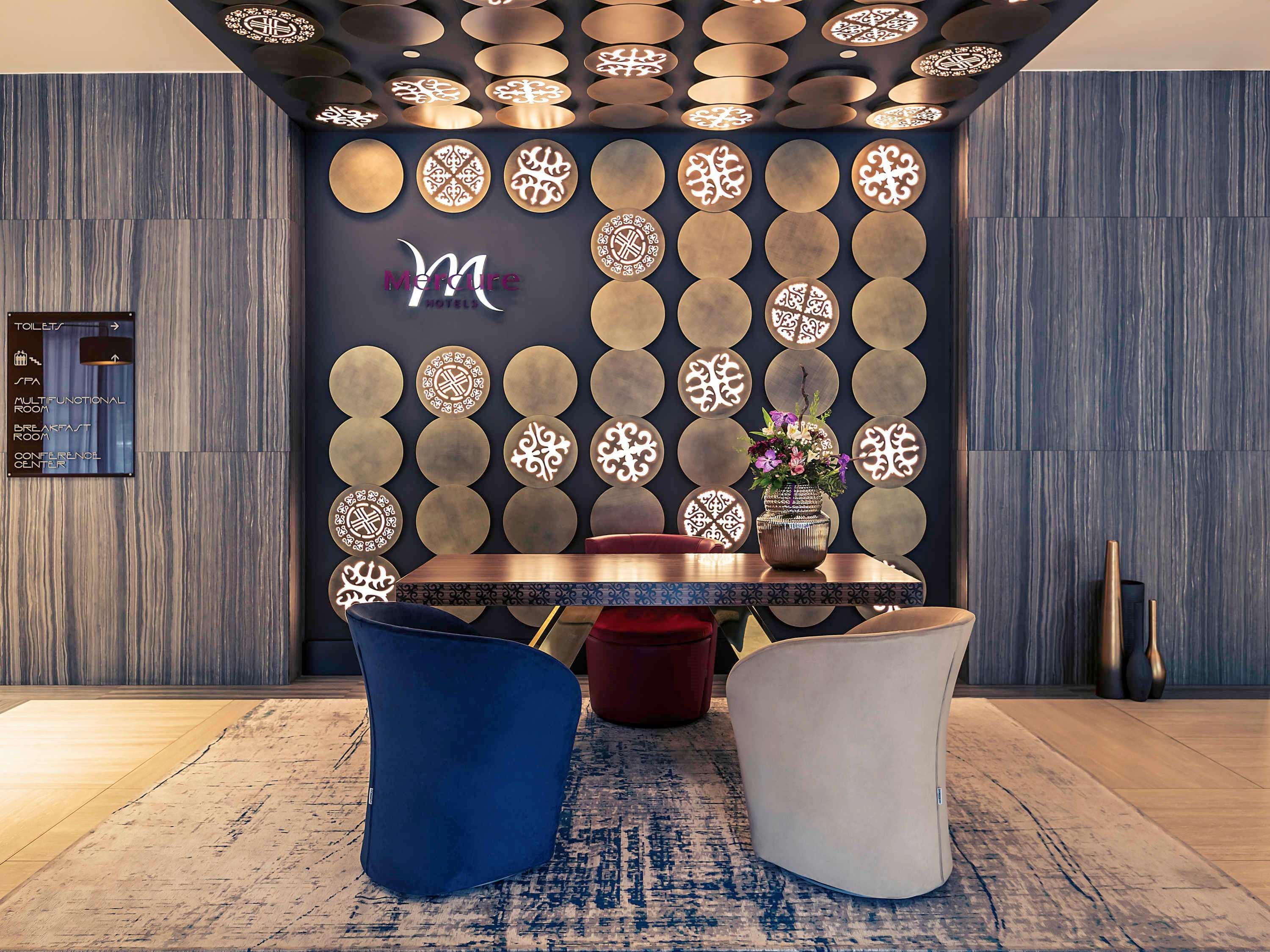 Mercure Almaty City Center 외부 사진