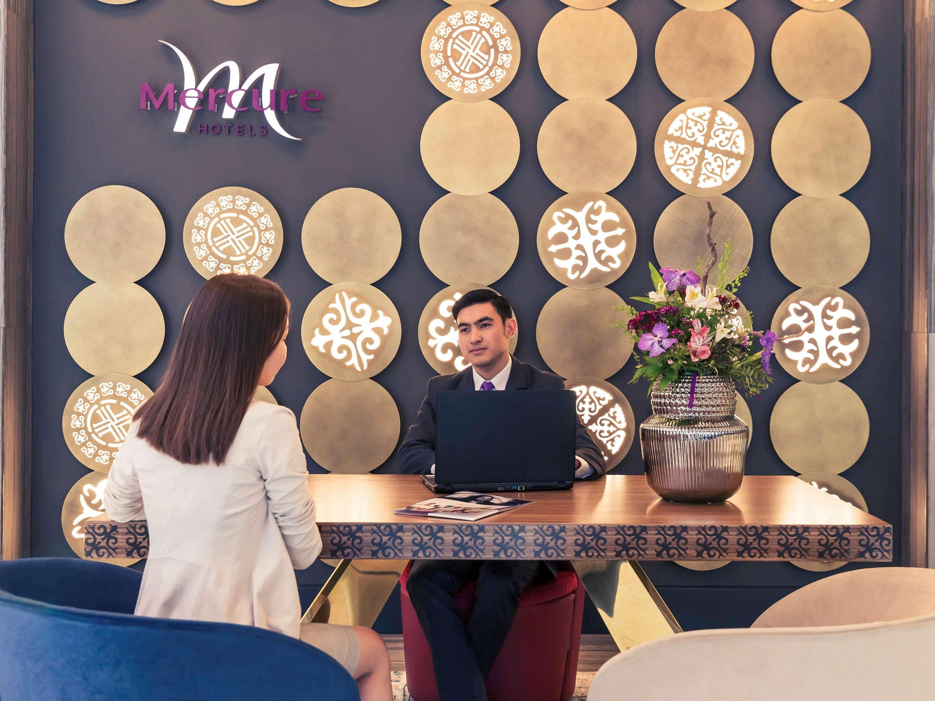Mercure Almaty City Center 외부 사진